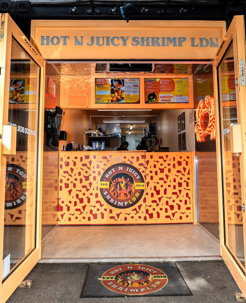 the best seafood boil restaurant takeaway in East London